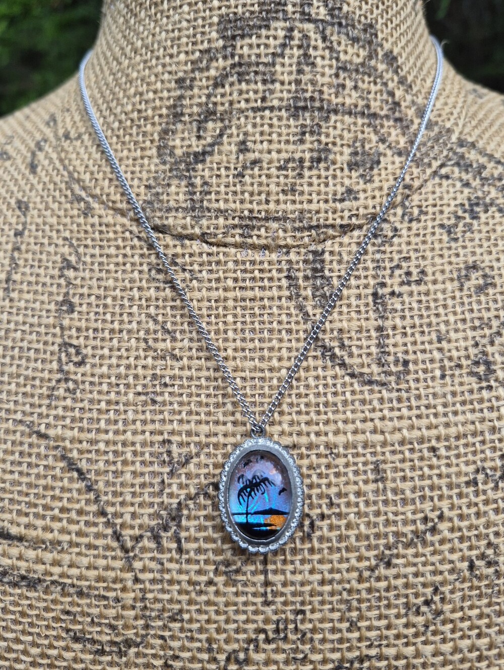 Vintage Morpho Butterfly Reversible Mountain Beach Sunset Pendant Necklace 18" - Picture 5 of 8